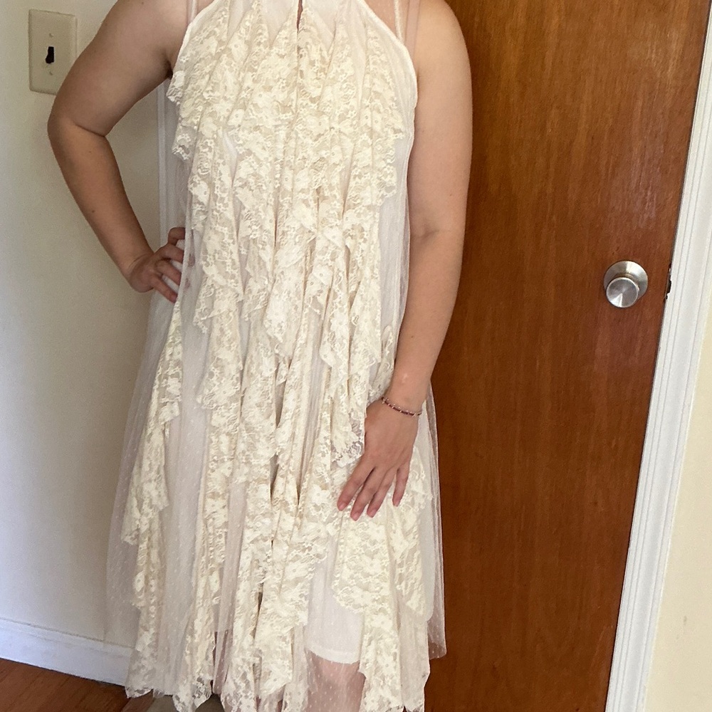 Chic Asymmetrical Cream Lace Dress